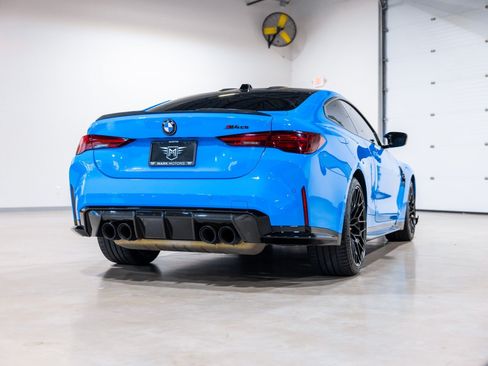 Used 2025 BMW M4 CS AWD/4WD image 4
