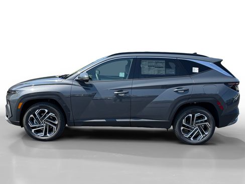 New 2025 Hyundai Tucson Limited image 2