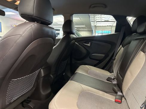 Used 2011 Hyundai Tucson GLS w/ Navigation Pkg 2 image 20