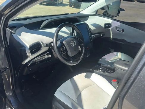 Used 2019 Toyota Prius Limited image 13