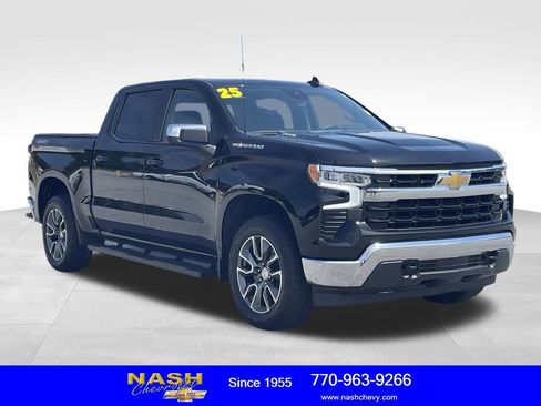 Used 2025 Chevrolet Silverado 1500 LT AWD/4WD image 1