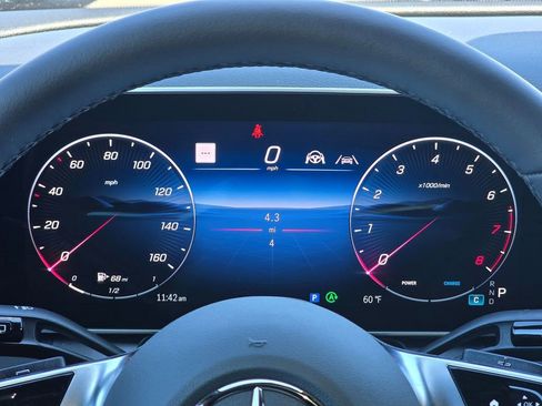 New 2026 Mercedes-Benz GLC 300 4MATIC image 26
