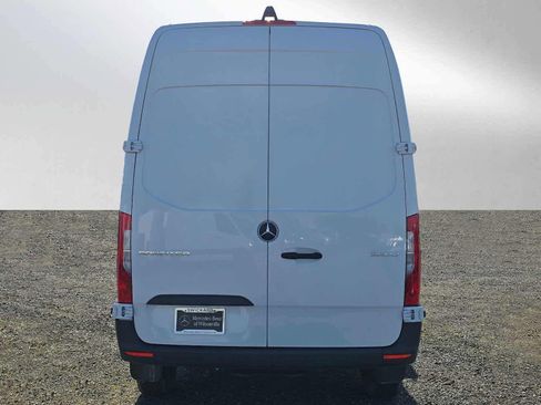New 2025 Mercedes-Benz Sprinter 2500 image 4