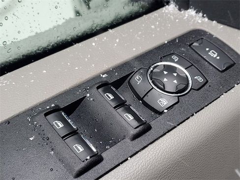 Used 2021 Ford F250 XLT w/ XLT Premium Package image 25