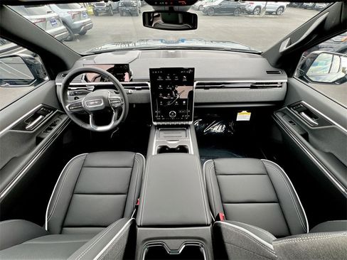 New 2026 GMC Sierra EV Elevation image 17