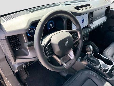New 2026 Ford Bronco Badlands AWD/4WD image 6