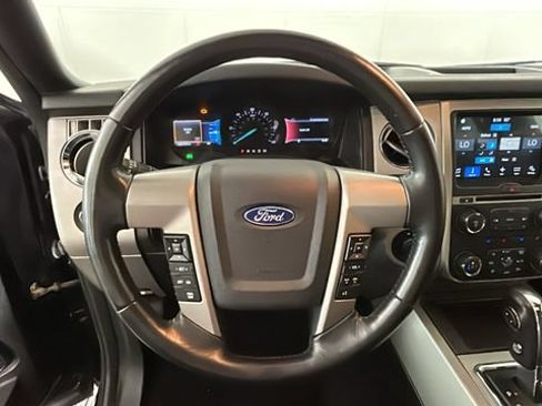 Used 2017 Ford Expedition EL Limited w/ Equipment Group 301A AWD/4WD image 14