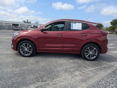 Used 2023 Buick Encore GX Select w/ Sport Touring Package FWD image 4