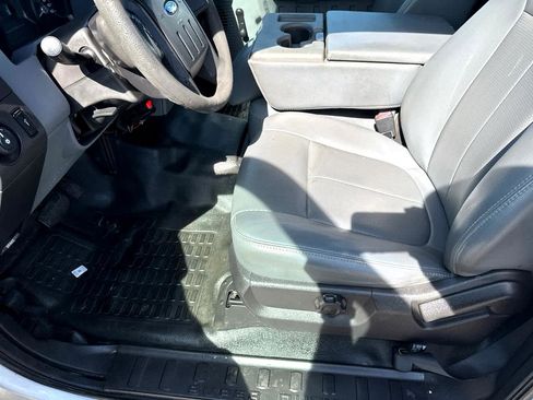 Used 2011 Ford F550 2WD Regular Cab Super Duty w/ Payload Upgrade Pkg image 12