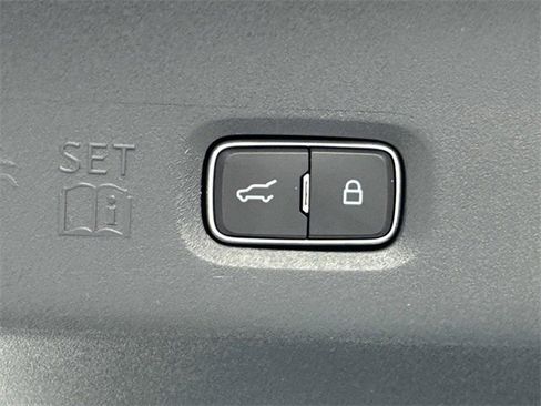 New 2025 Ford Expedition Platinum w/ Stealth Performance Package image 17