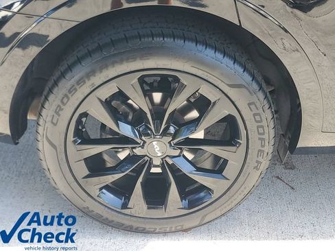 Used 2023 Kia Sorento SX FWD image 7