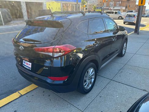 Used 2017 Hyundai Tucson SE image 9