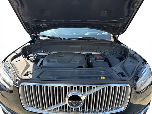 Used 2016 Volvo XC90 T6 image 11