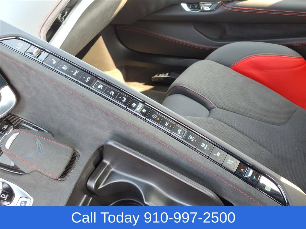 Used 2023 Chevrolet Corvette Stingray Premium Conv w/ Z51 Performance Package RWD image 17