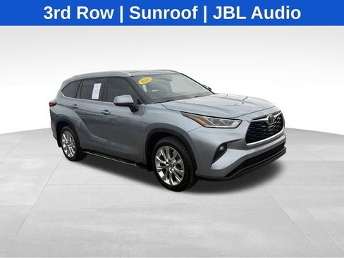 Used 2020 Toyota Highlander Limited image 1