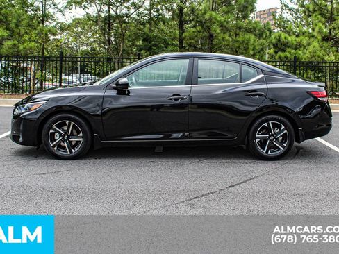 Used 2024 Nissan Sentra SV FWD image 6
