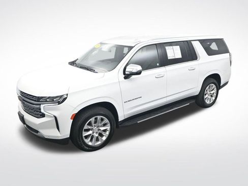 Used 2023 Chevrolet Suburban Premier image 23