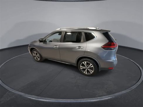 Used 2019 Nissan Rogue SV w/ Sun & Sound Touring Package image 6