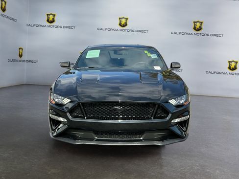 Used 2018 Ford Mustang GT Premium w/ Black Accent Package RWD image 2