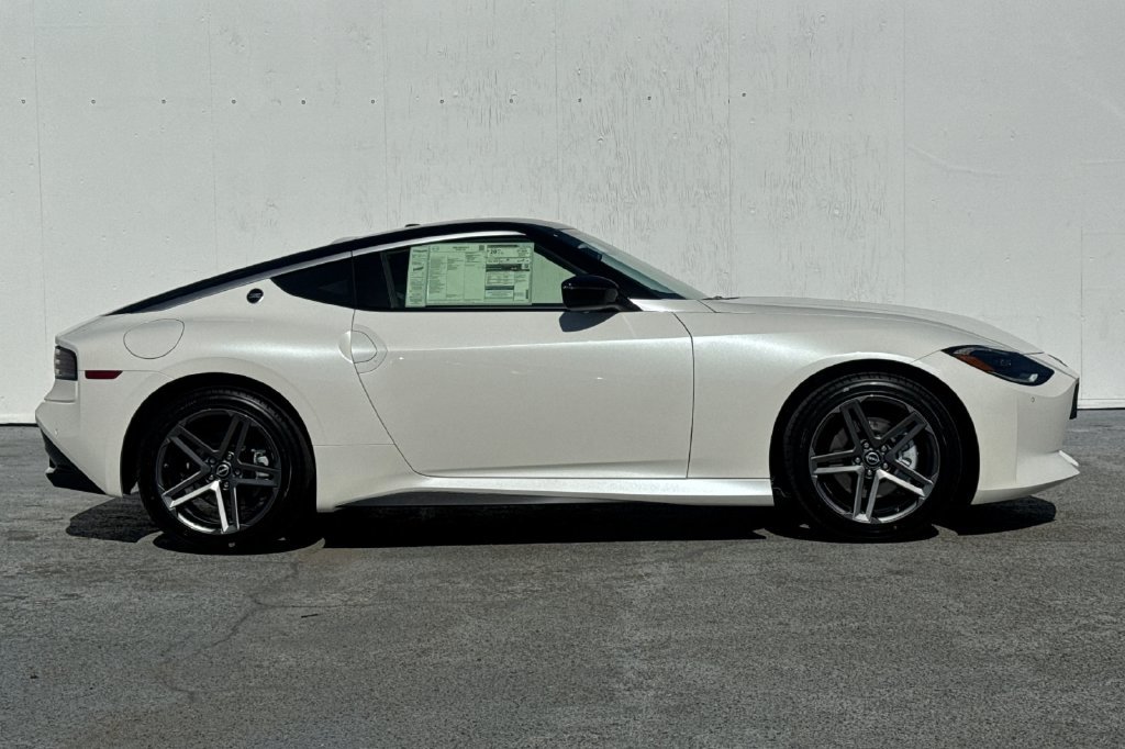 New 2026 Nissan Z Sport w/ Floor Mat Package RWD image 3