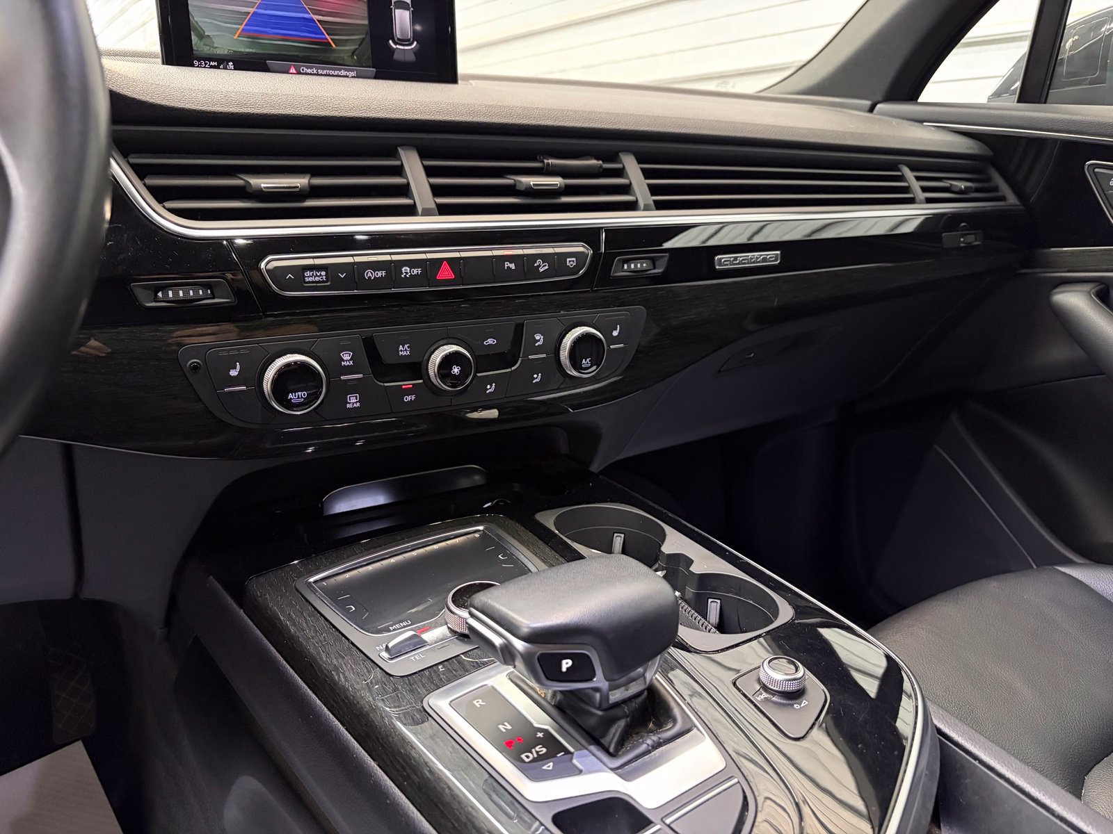 Used 2019 Audi Q7 3.0T Premium w/ Convenience Package AWD/4WD image 18
