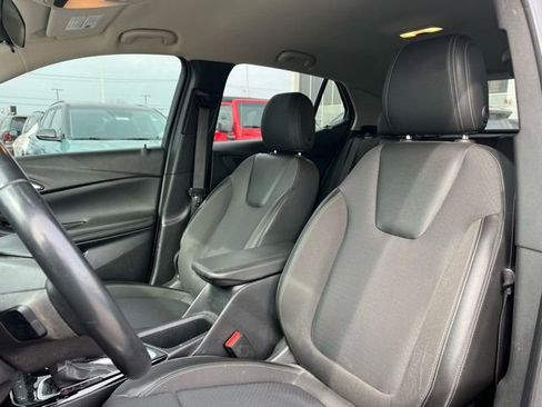 Used 2023 Buick Encore GX Select image 17