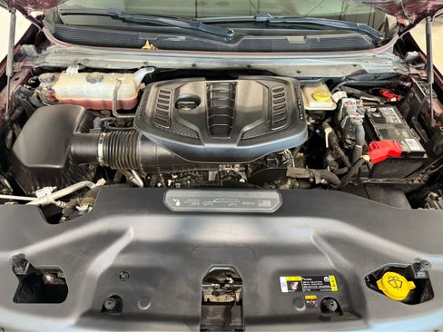 Used 2024 Jeep Wagoneer Series II image 12