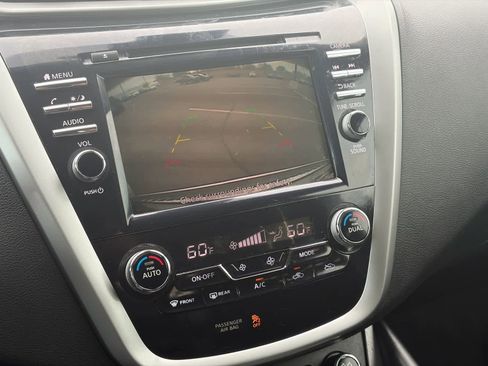 Certified 2021 Nissan Murano S image 23