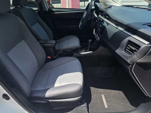 Used 2016 Toyota Corolla L FWD image 24
