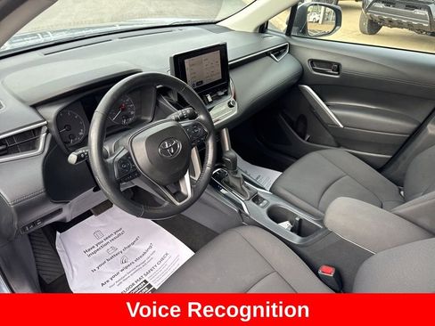 Used 2023 Toyota Corolla Cross LE image 14