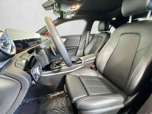 Used 2023 Mercedes-Benz CLA 250 image 18