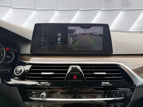 Used 2018 BMW 540i xDrive AWD/4WD image 14