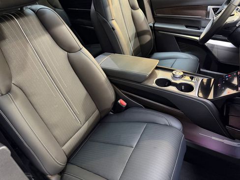 New 2026 Cadillac Vistiq Luxury AWD/4WD image 57