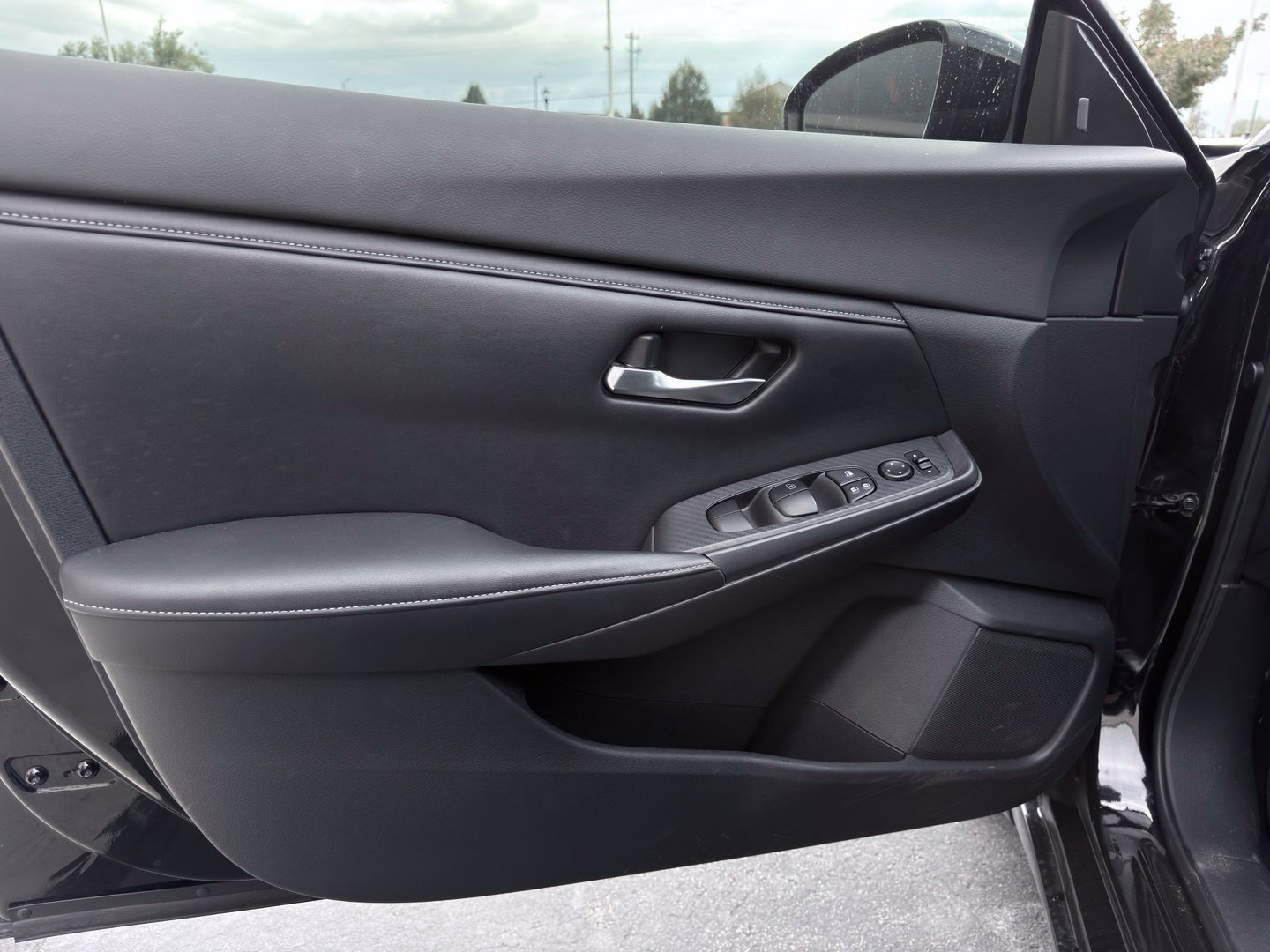 Used 2020 Nissan Sentra S FWD image 18