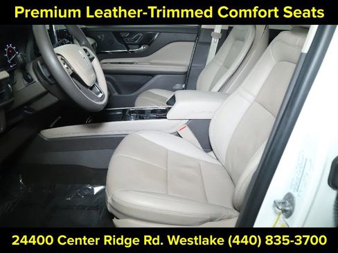 Certified 2022 Lincoln Corsair AWD w/ Premium Package image 19