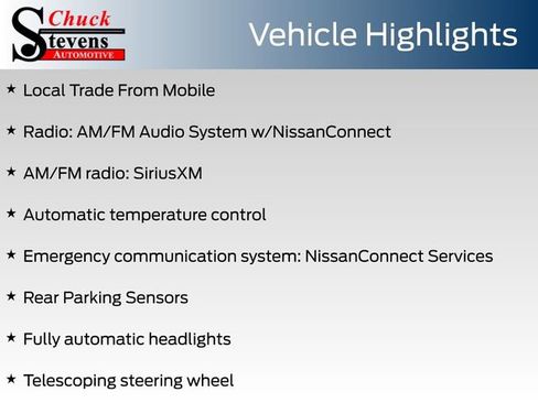 Used 2022 Nissan Pathfinder SV w/ SV Black Package FWD image 4