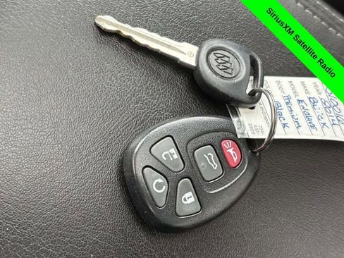 Used 2014 Buick Enclave Premium w/ Trailering Provision Package image 27