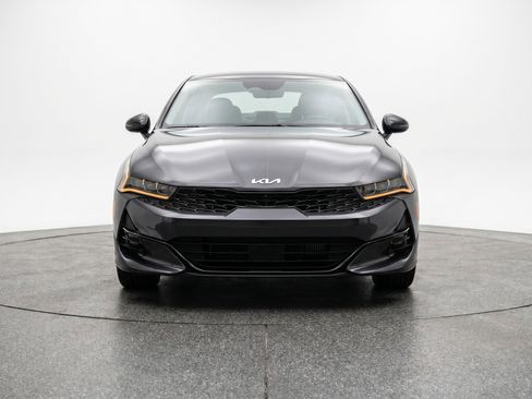 Used 2025 Kia K5 LXS FWD image 2