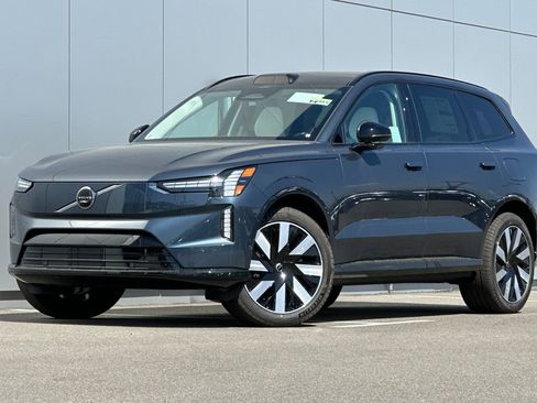 New 2025 Volvo EX90 Plus image 1