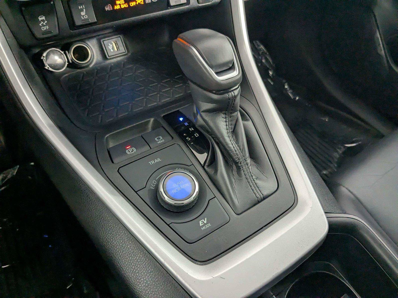 Certified 2023 Toyota RAV4 XSE AWD/4WD image 27