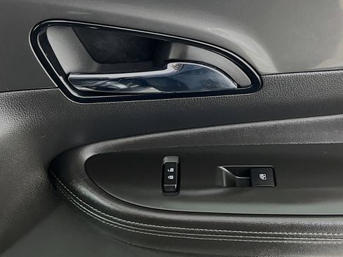 Used 2017 Buick Encore Preferred image 32