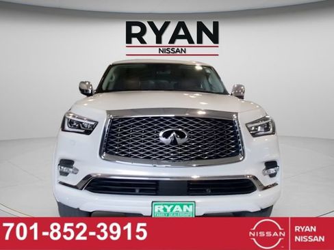Used 2019 INFINITI QX80 Luxe AWD/4WD image 8