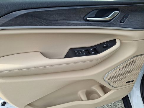 Certified 2022 Jeep Grand Cherokee L Limited image 22