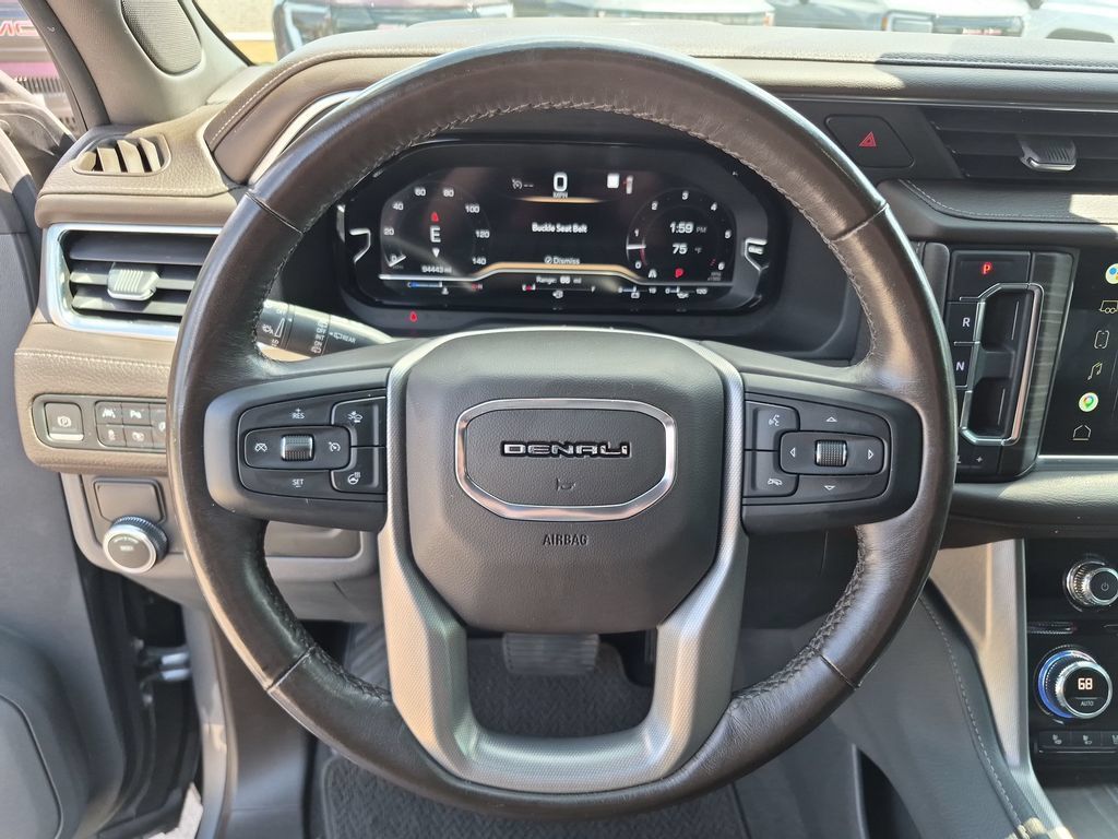 Used 2022 GMC Yukon XL Denali RWD image 24