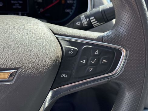 Used 2020 Chevrolet Malibu LT image 19