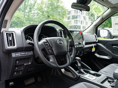 New 2026 Nissan Frontier SV w/ Tow Package AWD/4WD image 22