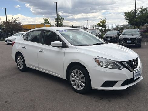 Used 2016 Nissan Sentra S FWD image 3