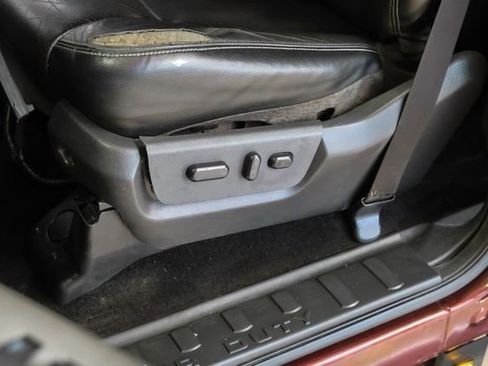 Used 2016 Ford F250 Lariat w/ Chrome Package image 28