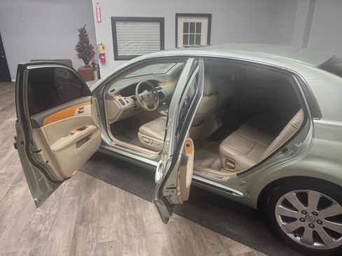 Used 2007 Toyota Avalon XL FWD image 12
