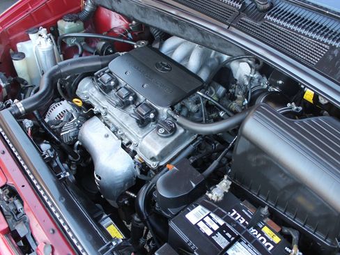 Used 1998 Toyota Sienna LE FWD image 12